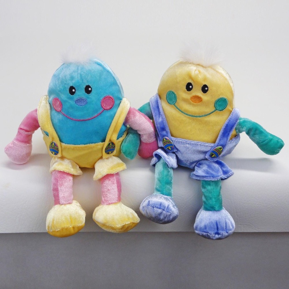 Dan Dee Easter Egg Couple Plush 9 Inch Shelf Sitter Stuffed Vintage CVS 2003